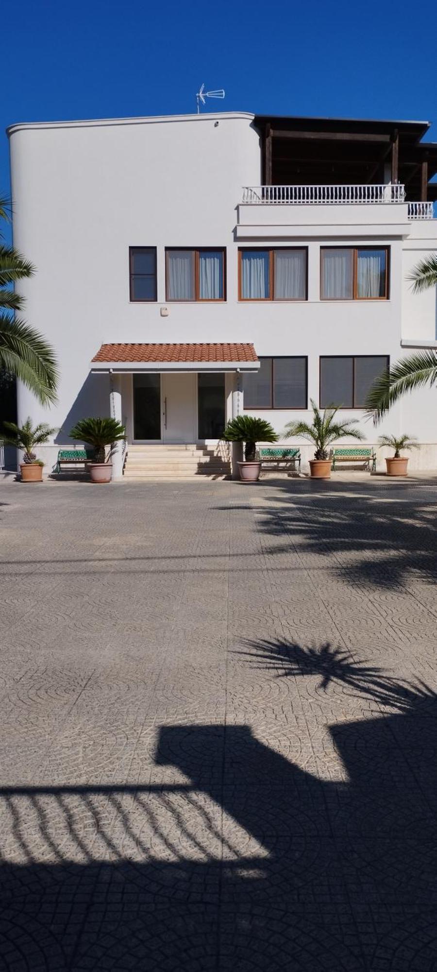 Villa Erry Трани Экстерьер фото
