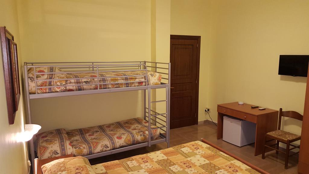 Villa Erry Трани Экстерьер фото